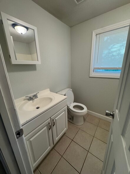 Bathroom - 505 Davis Ave