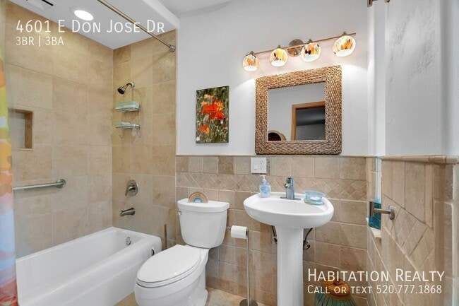 Building Photo - 4601 E Don Jose Dr