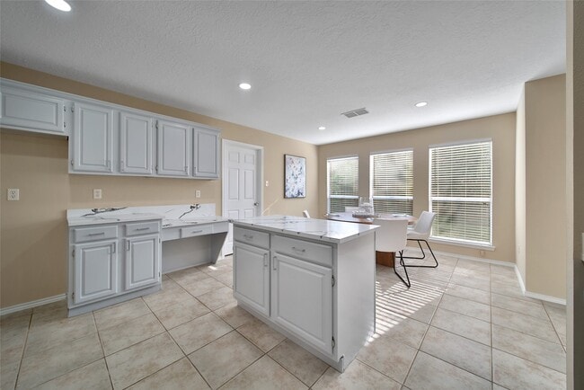 Building Photo - 1230 Birchstone Dr