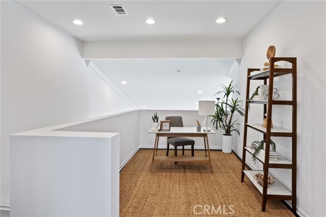Building Photo - 5547 Strand