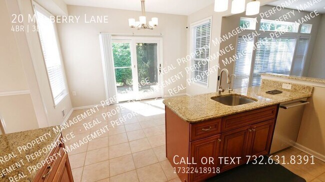 Building Photo - 20 Mulberry Ln