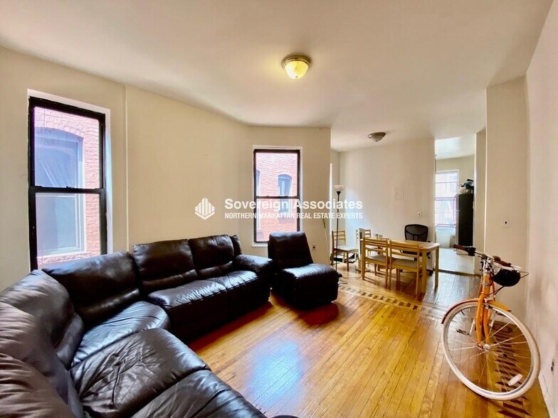 Primary Photo - 215 W 106th St