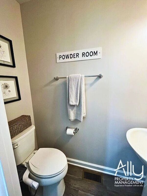 Building Photo - 2424 Pocoson Wood Ct