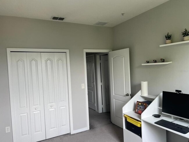 Building Photo - 393 Evertree Loop