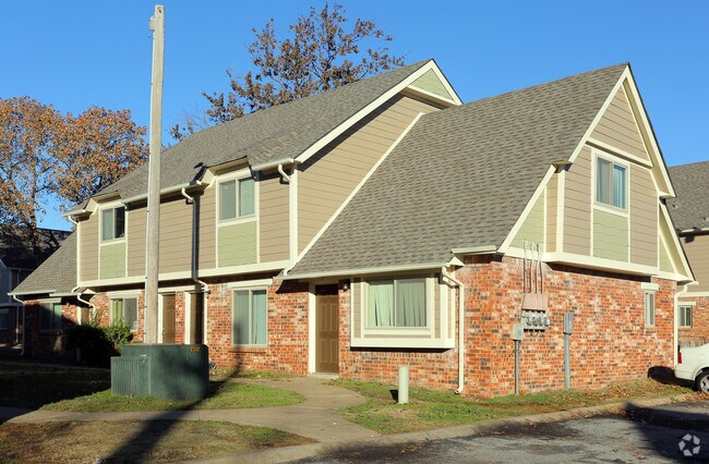Building Photo - Windsor Village Apartments