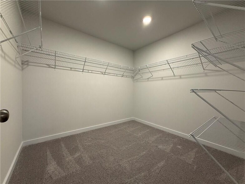 Building Photo - 7309 Mulberry St