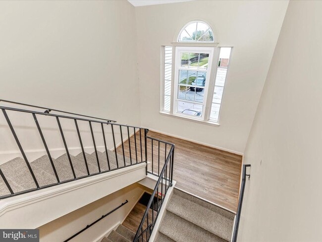 Building Photo - 615 Himes Ave