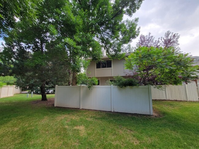 Primary Photo - 1257 Solstice Ln