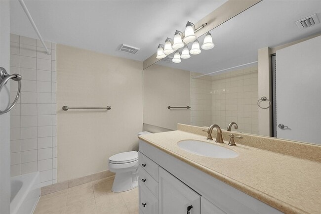 Building Photo - 2518 NW 89th Dr