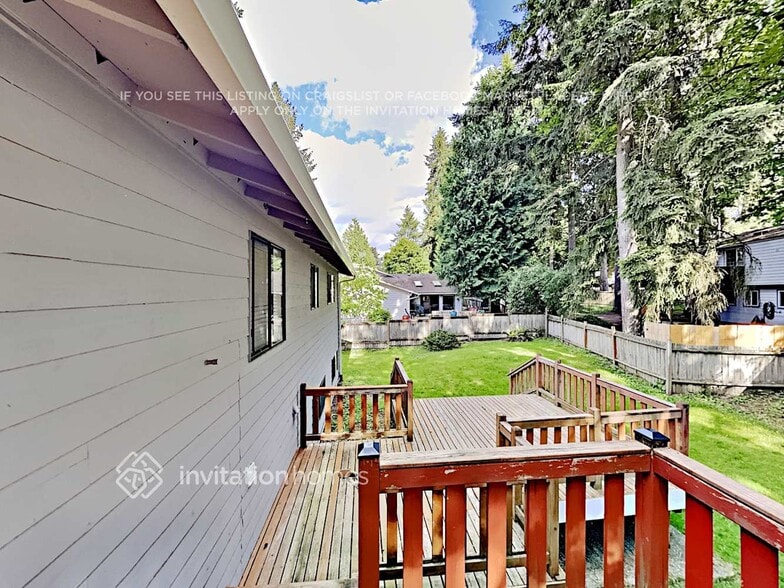 Building Photo - 9139 NE 142nd Way