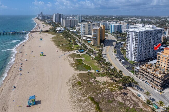 Building Photo - 405 N Ocean Blvd