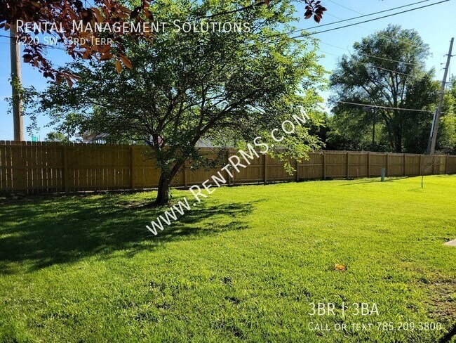 Building Photo - 4220 SW 33rd Terrace