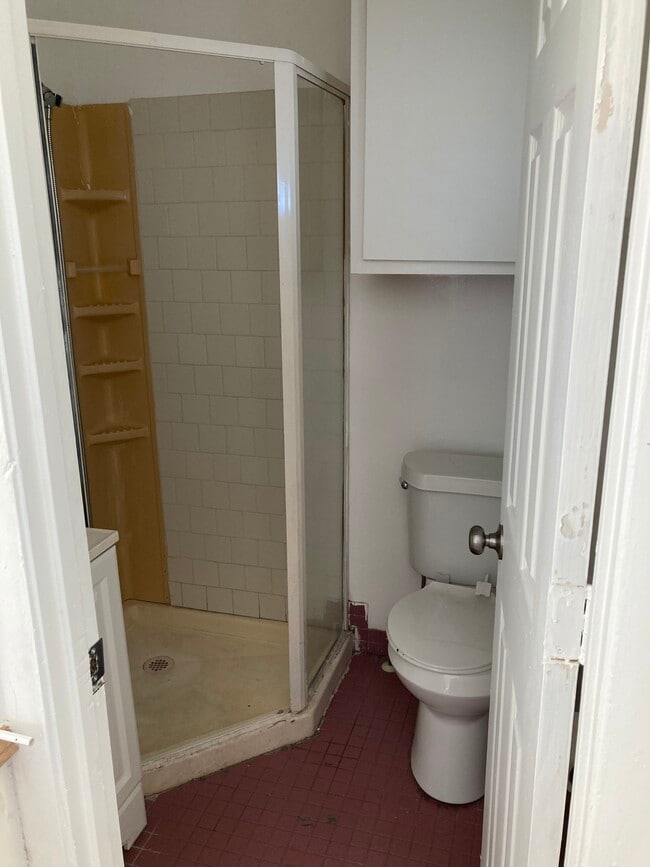 Building Photo - 44 Cypress St