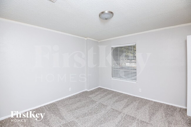 Building Photo - 1808 W Cedar Elm Dr