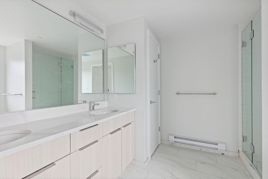 Building Photo - 11 Soden St