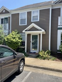 Building Photo - 1337 Wimbledon Way