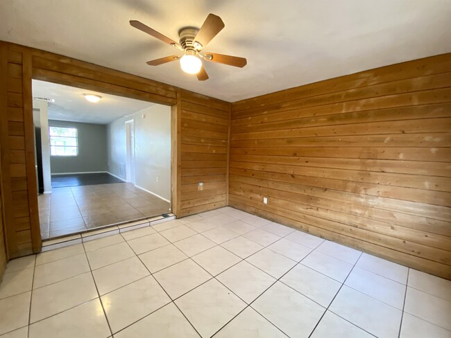 Building Photo - 6311 Edenmore Ave