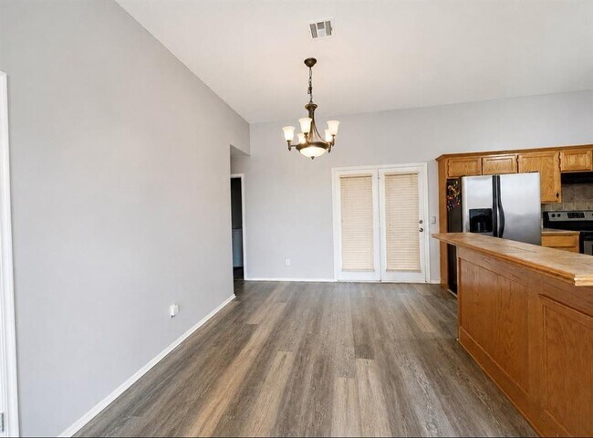 Building Photo - 4813 SE 87th Terrace