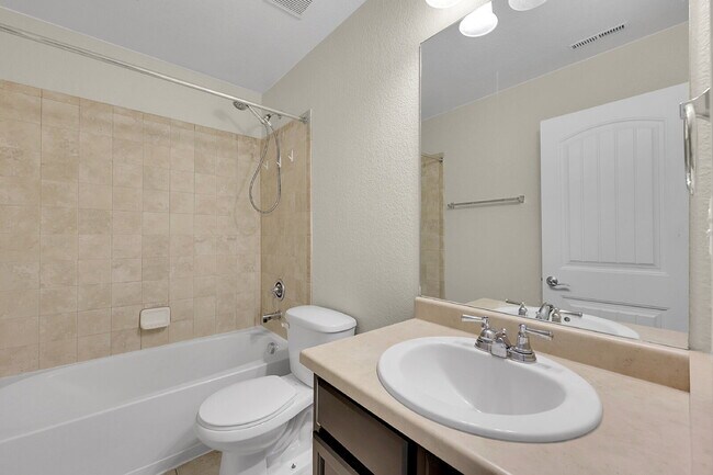 Building Photo - $2,750.00 - 6 Bedrooms, 3.5 Bathrooms, Single Family Home in Colorado Springs with Fenced Yard!