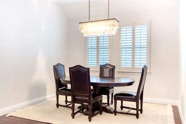 Building Photo - 8609 Dewland Dr