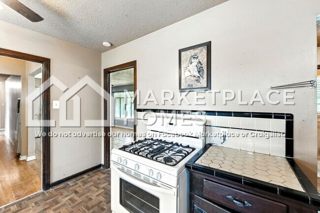 Building Photo - 2603 Kaiser Dr