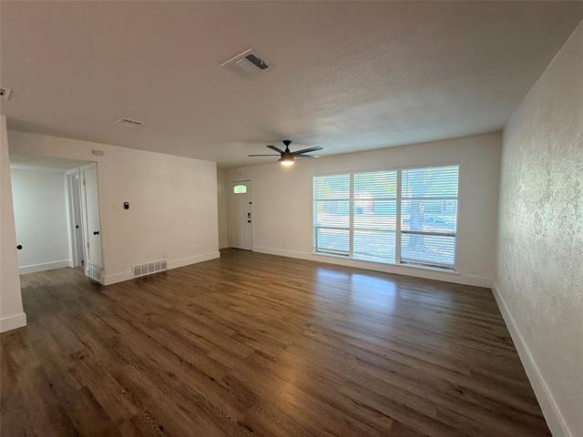 Building Photo - 2309 Ballycastle Dr