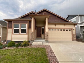 Building Photo - 4 Bedroom Home Available Near Woodmoor Dr ...