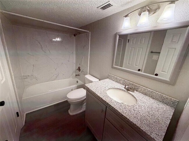 Building Photo - 3716 Idlebrook Cir