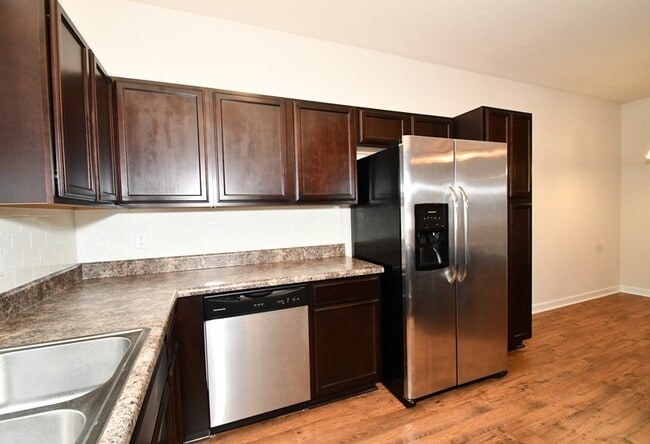Building Photo - MOVE-IN READY Carolina Forest
