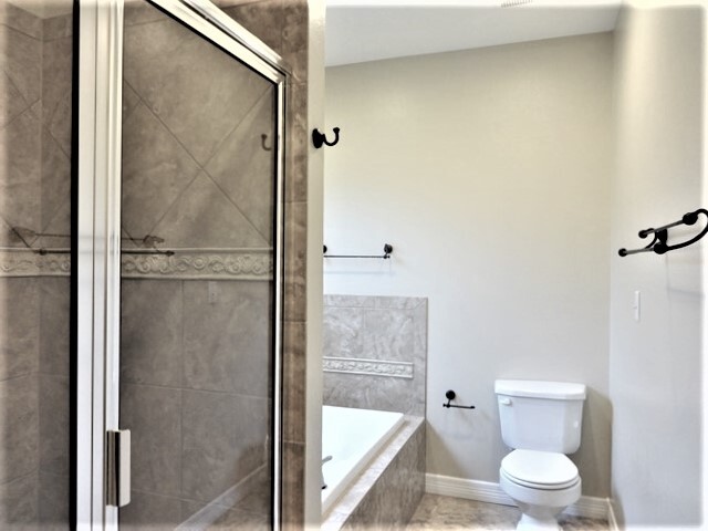 Building Photo - 12424 Red Stag Ct