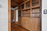 Building Photo - 2299 Sobre Vista Rd