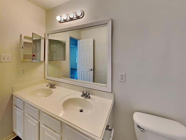 Building Photo - 21308 Terreton Springs Dr