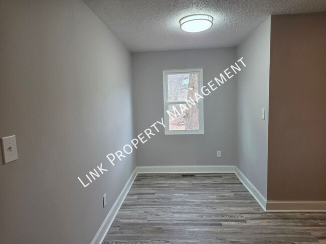 Building Photo - 6108 Ramsey Rd