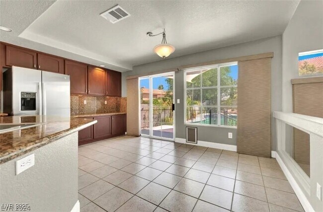 Building Photo - 32 Myrtle Beach Dr