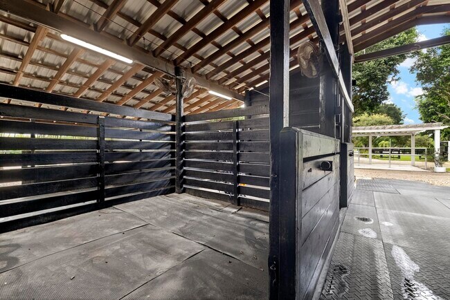 Building Photo - 14996 50th St S