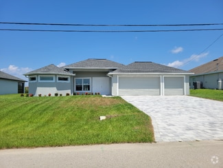 Building Photo - 1333 SW 21st Ave