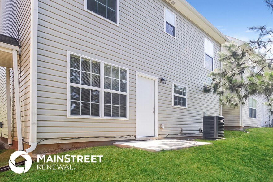 Building Photo - 503 Carlton Pointe Dr