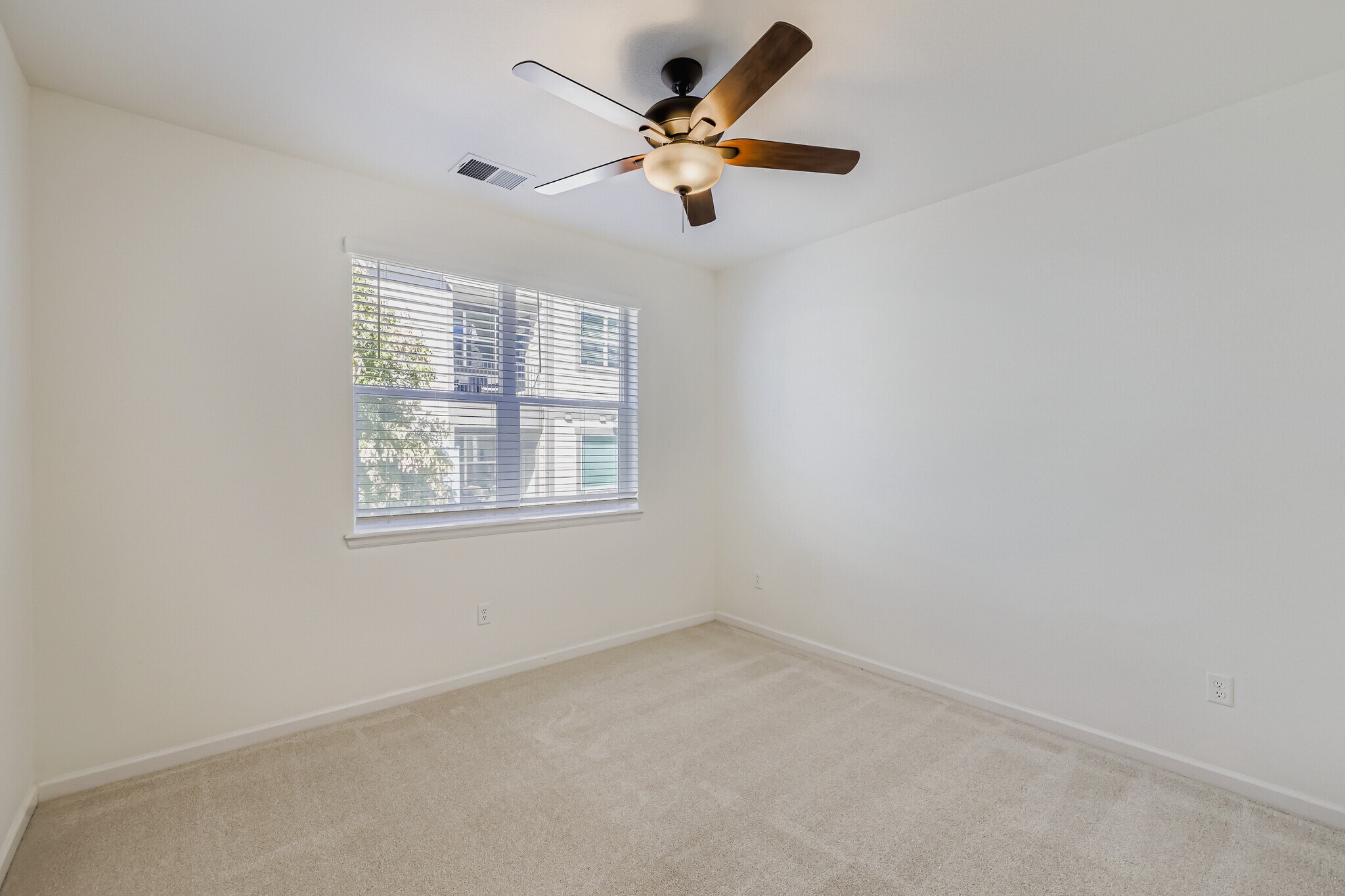 Building Photo - 4644 Copeland Loop