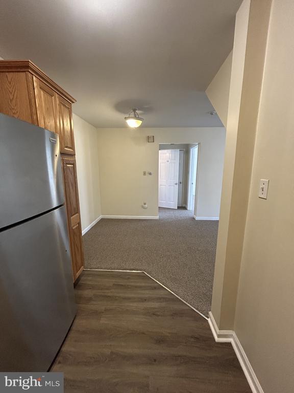 Building Photo - 415 School St