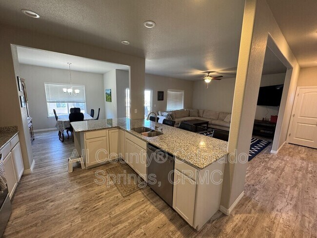 Building Photo - 10451 Wrangell Cir