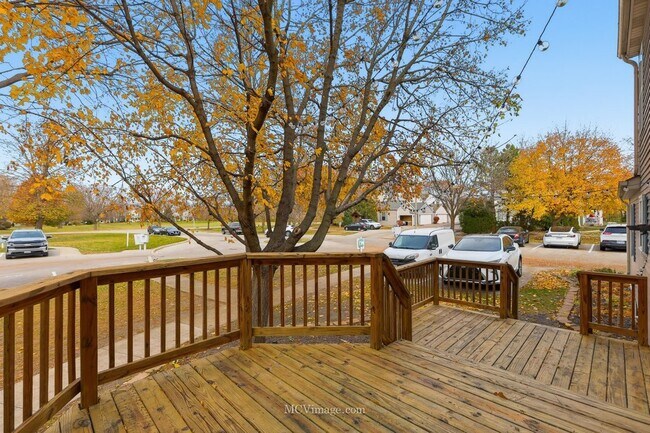 Building Photo - 2175 Dalewood Ct