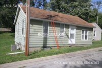 Building Photo - Cute 2 Bedroom House