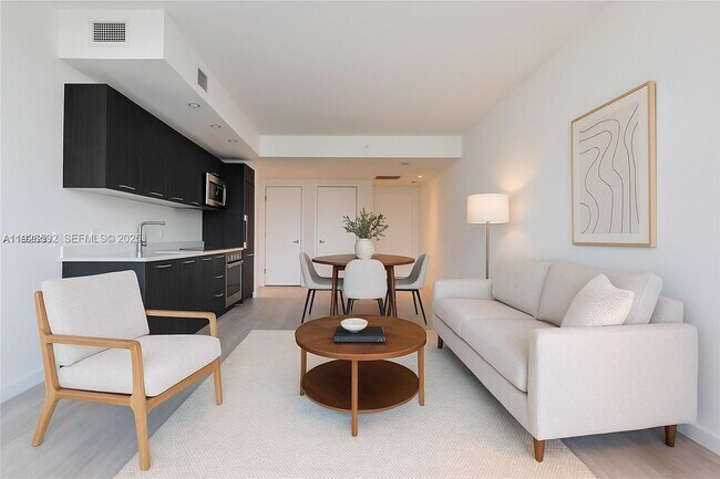 Building Photo - 45 SW 9th St