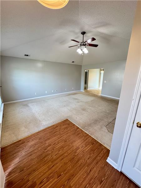Building Photo - 115 Nandina Wy