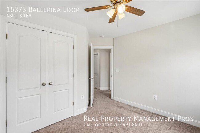 Building Photo - 15373 Ballerina Lp