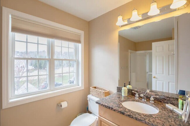 Building Photo - 130 Woodland Loop