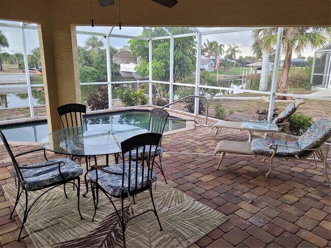 Building Photo - 9458 Modesto Cir