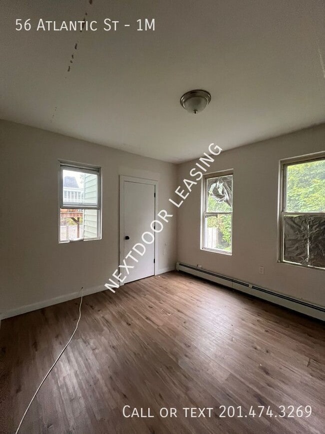 Building Photo - 56 Atlantic St