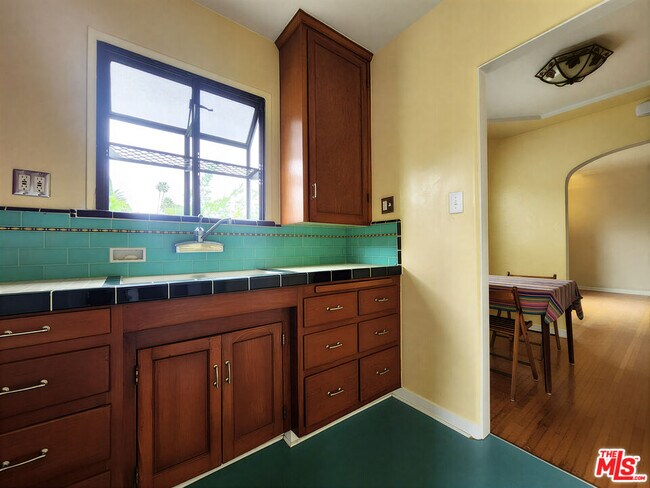 Building Photo - 1163 N Genesee Ave