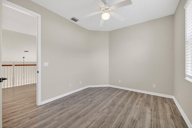 Building Photo - 2237 Newport Isles Blvd